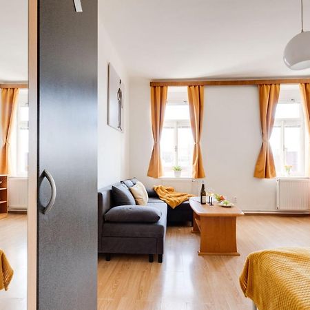 Sunshine Apartment Near The City Center Prague Luaran gambar