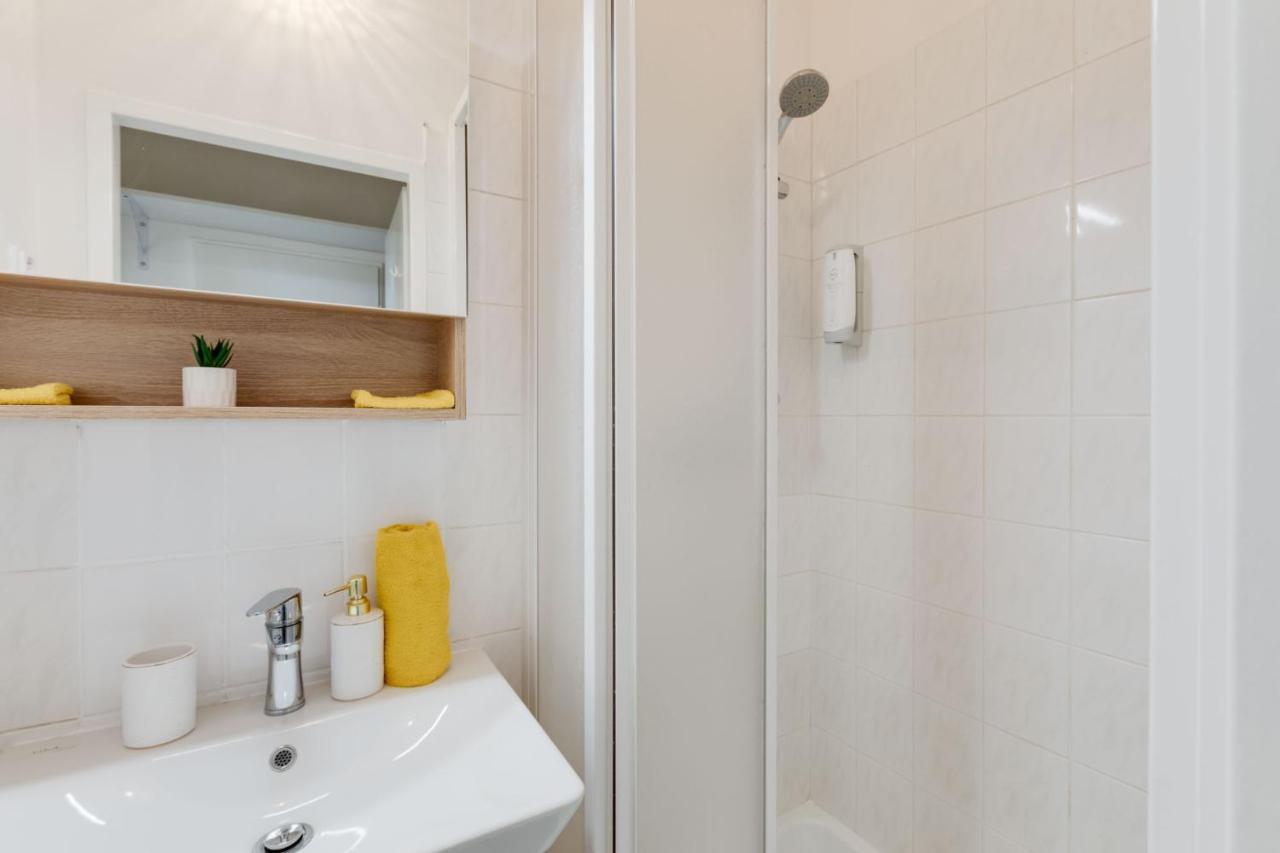 Sunshine Apartment Near The City Center Prague Luaran gambar