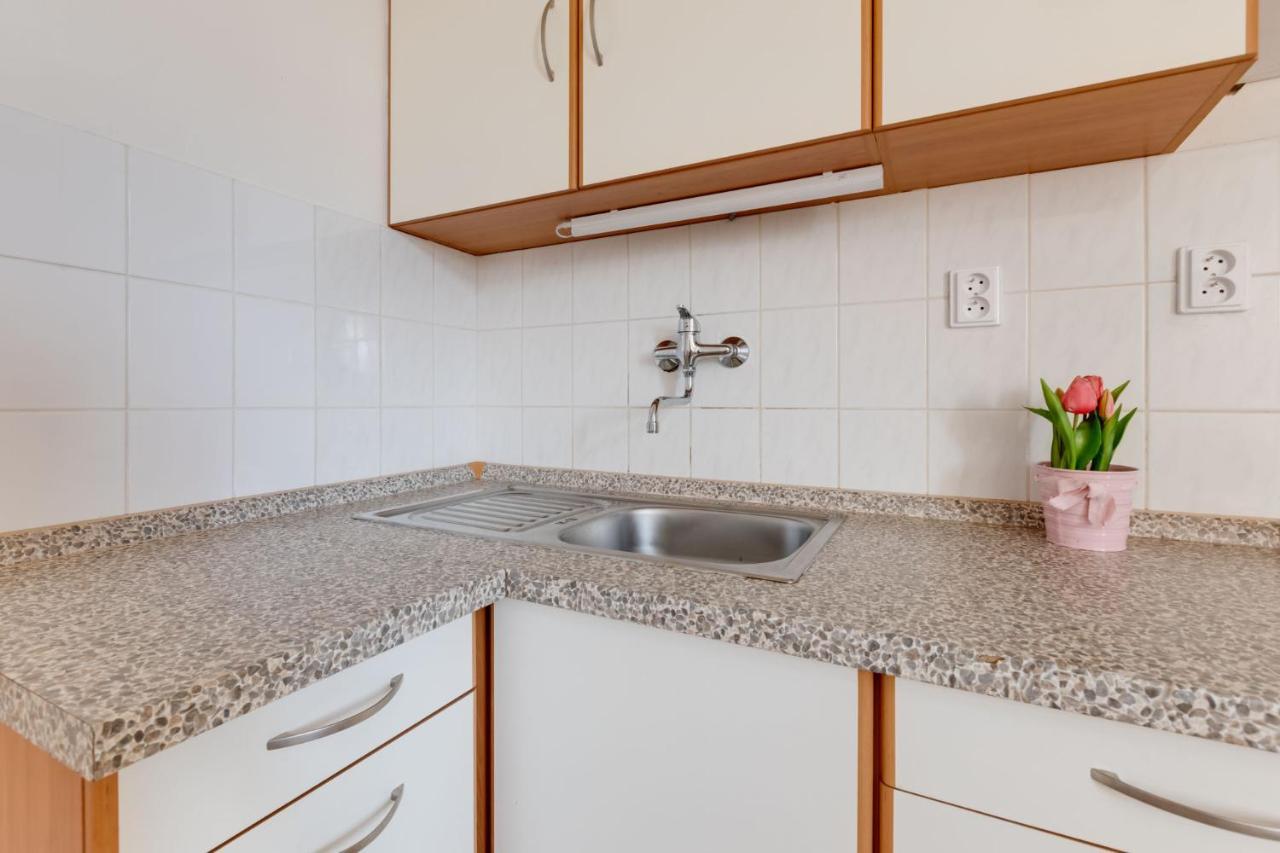 Sunshine Apartment Near The City Center Prague Luaran gambar