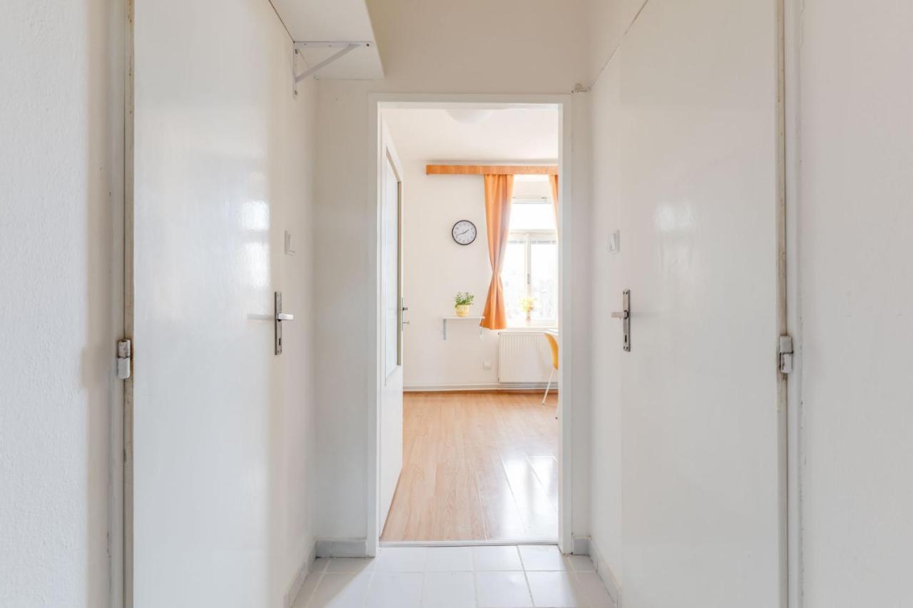 Sunshine Apartment Near The City Center Prague Luaran gambar